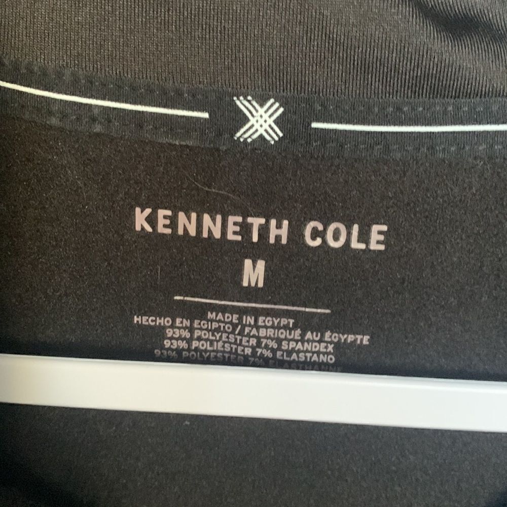 Kenneth Cole quarter zip pullover, size M. - Picture 2 of 4